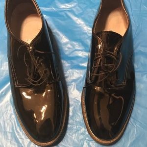 Gently used Men's Capps Lace Up Shoes